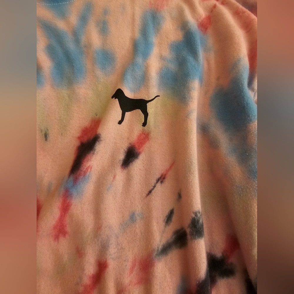 PINK Victoria's Secret tie dye long sleeve T-shirt size Xsmall - Picture 3 of 6